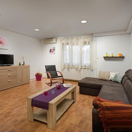 Apartment Tea Пула Экстерьер фото